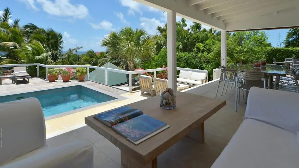 Pleasant Villa With High-Quality Amenities 구스타비아 0*,