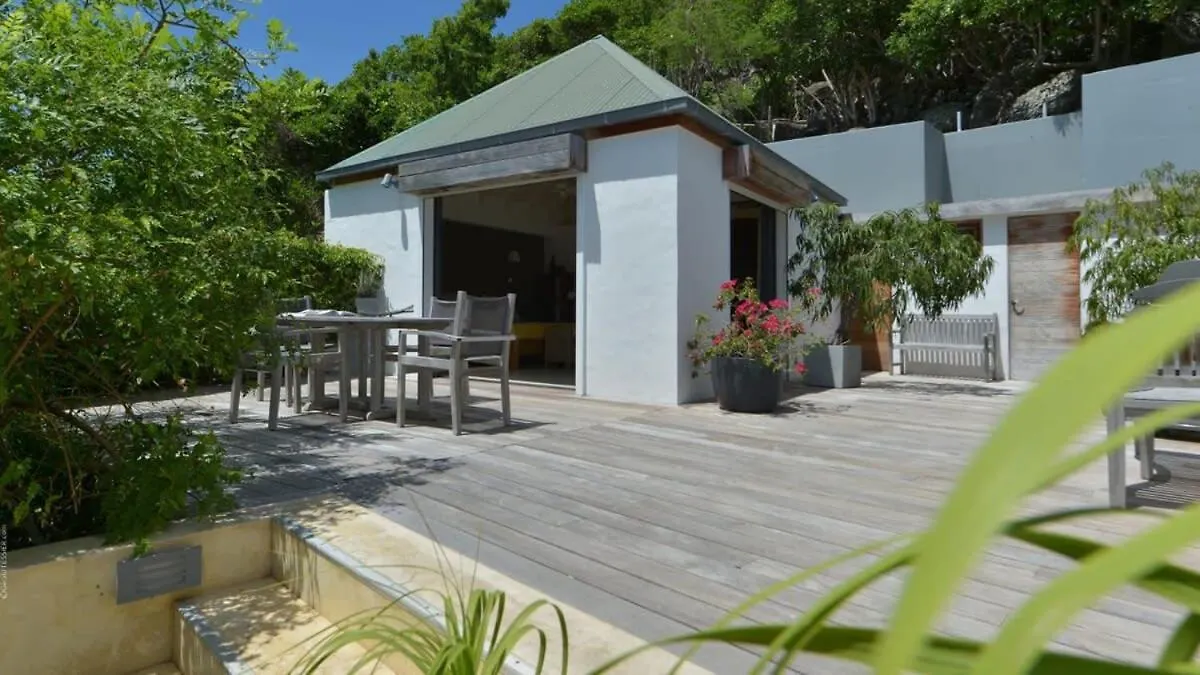 Pleasant Villa With High-Quality Amenities 구스타비아